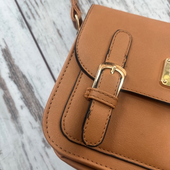 Bebe Tan Shoulder/Crossbody Purse – Light Brown Faux Leather - Picture 3 of 16